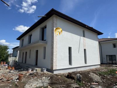 Casa de mijloc in Triplex - Otopeni Odaile - Aproape de DN1