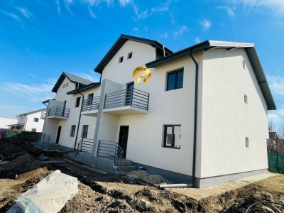 Vila duplex în Bragadiru  , 4 camere, 230 mp teren,