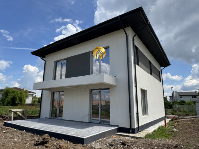 Vila Individuala Spatioasa P+1+M - 413mp teren - Aproape de DN1
