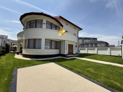 Vila in Bragadiru 8 camere, 450mp teren, LUX