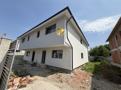 Vila duplex în Bragadiru , 4 camere, 260mp teren,