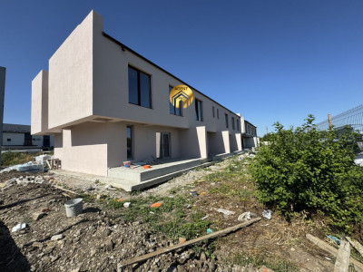 Casa P+1 - 4 camere - Otopeni - Aproape de Metrou