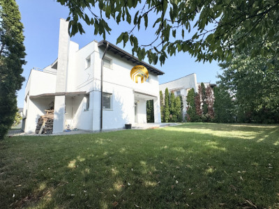 Vila Individuala cu Garaj | 5 camere | Teren 540mp | Otopeni