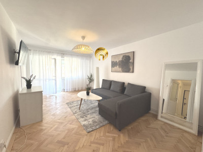 Apartament 2 camere Renovat - Otopeni - str 23 August Ultra Central