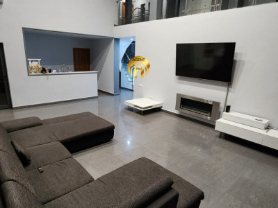 Casă de închiriat 5 camere – 1000mp teren - I.G. Duca - Otopeni
