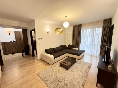 Apartament 3 camere - 80mp - str Polona Otopeni