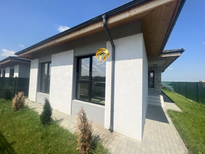 Casa Individuala Parter 3 camere - 350mp teren - Otopeni Odaile