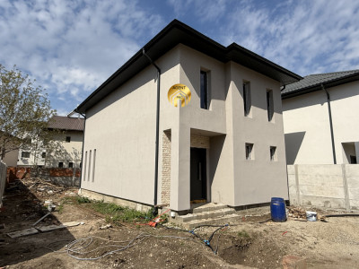 Vila in Bragadiru 4 camere,200mp teren, situata în apropiere de Prel. Ghencea.